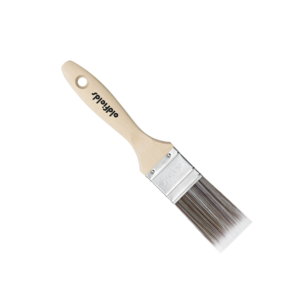 Oldfields Classic 38mm Wall Brush featuring synthetic blend filaments for smooth flow