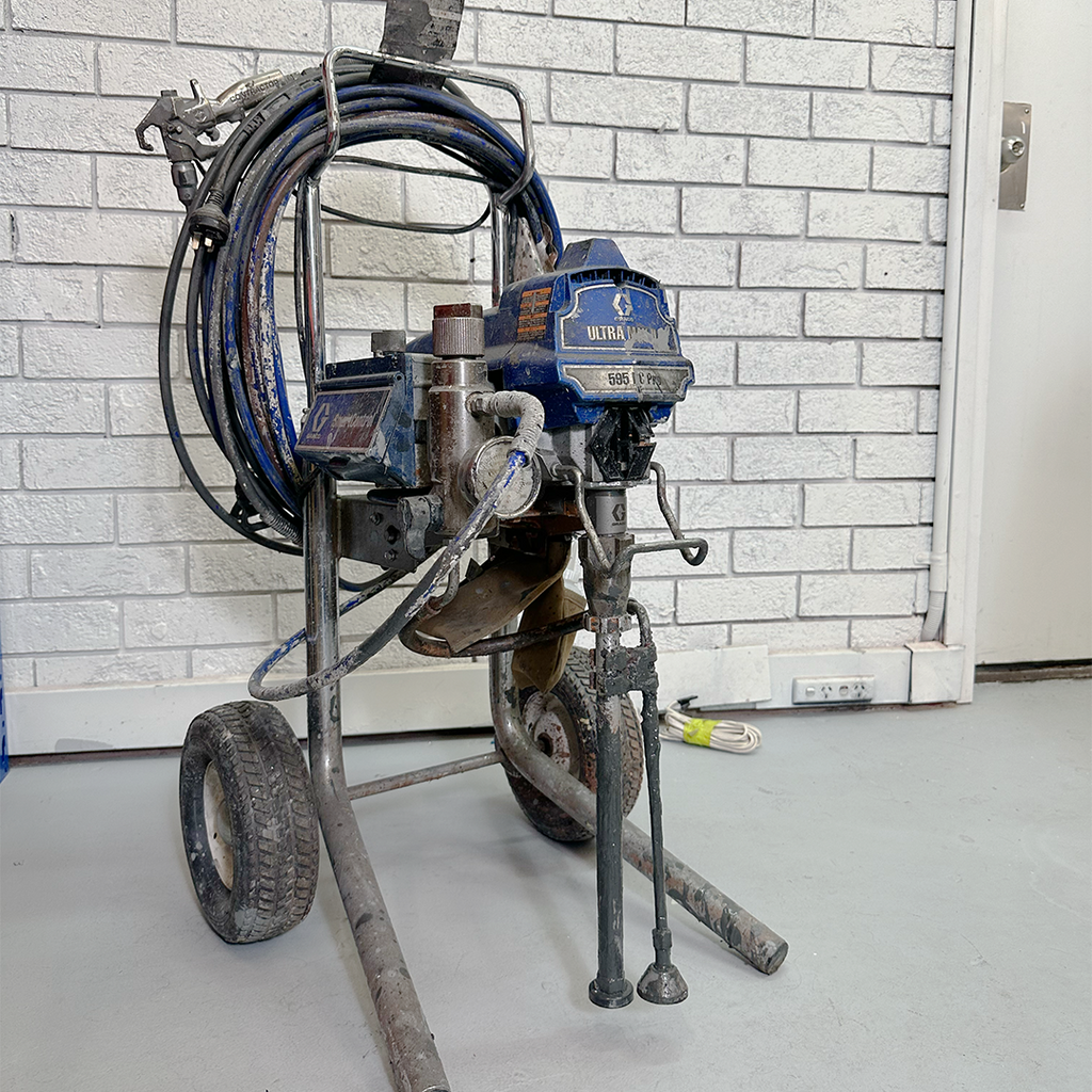 Ultra Max II 595PC Pro Electric Airless Sprayer - Hi-Boy Cart - used paint sprayer