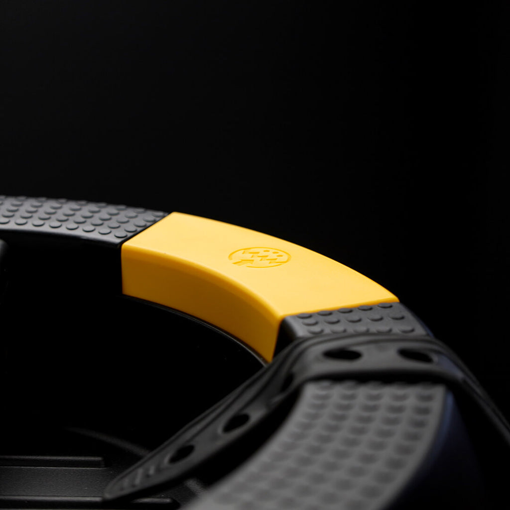 Manual Push&Clean button on top of the Mirka unit to maintain suction performance