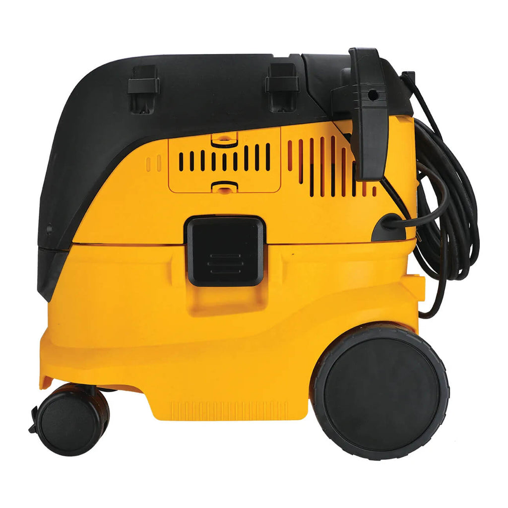 Robust Mirka dust extractor with 30L container volume for high-capacity trade cleanup