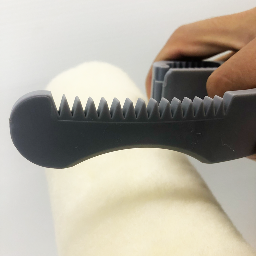 PaintAccess Plastic Clip Bucket Handle with Magnet